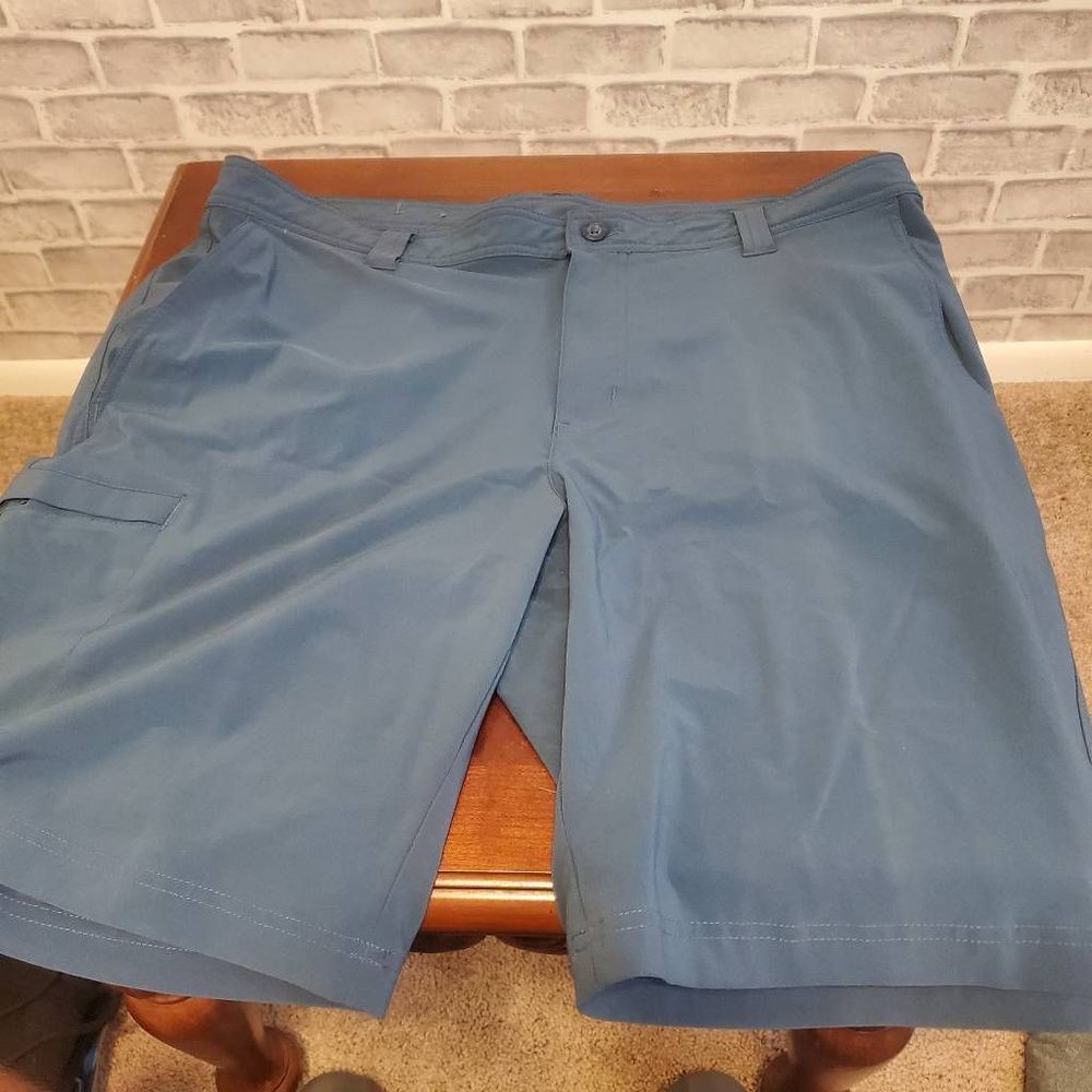 Columbia Shorts - Picture 5 of 7